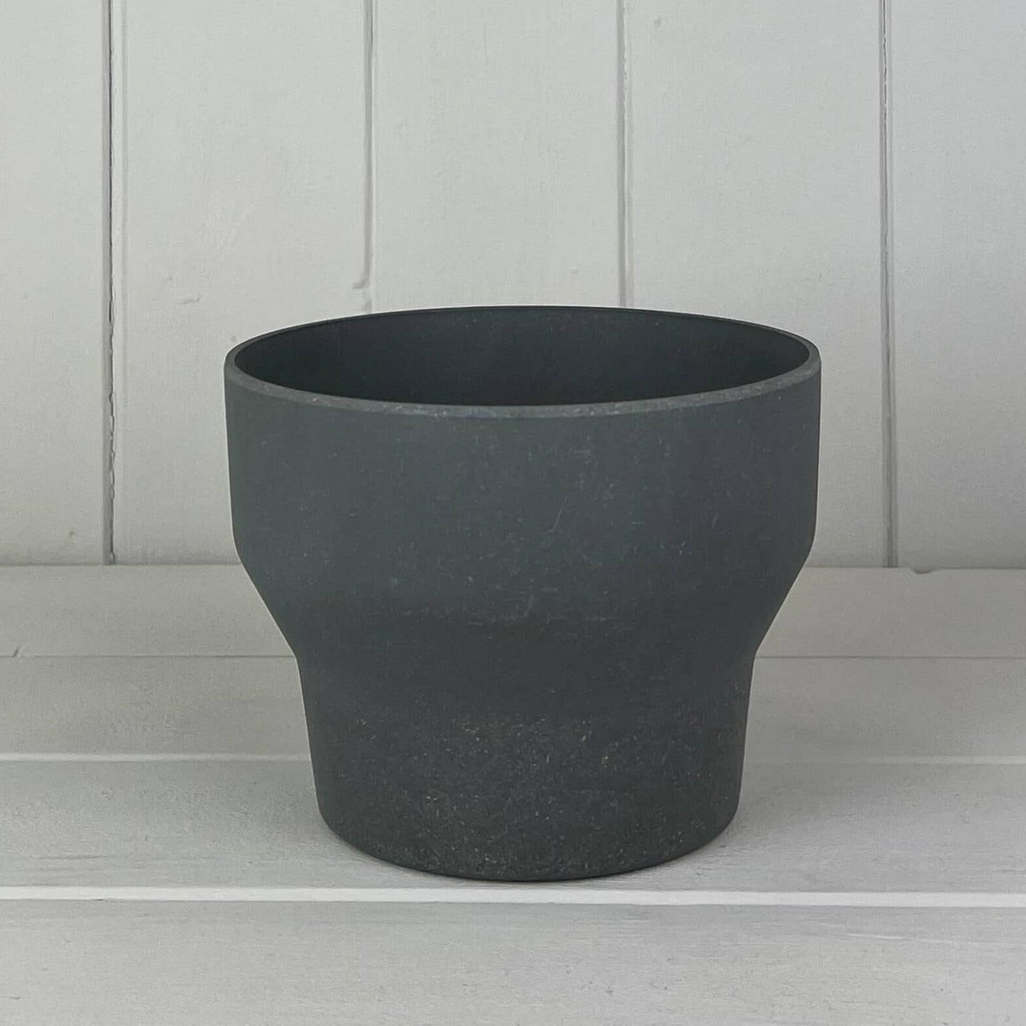 Earthy Anthracite Bamboo Minimalist Pot - House of Kojo