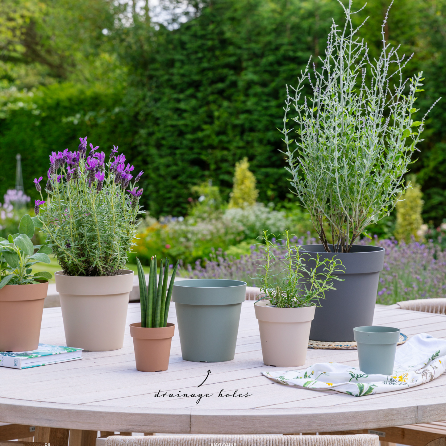 Mondo Sage Recycled Plastic Pot - House of Kojo