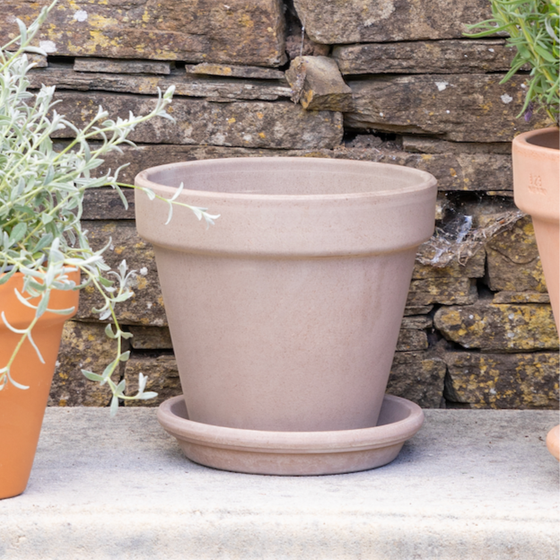 Vulcano Earthen Terracotta Pot - House of Kojo